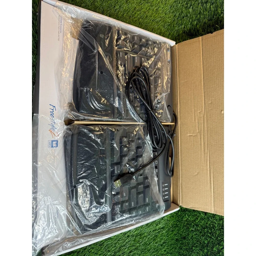Kinesis Freestyle2 VIP3 Ergonomic Split Keyboard for Mac Black KB820HMBUS Wired